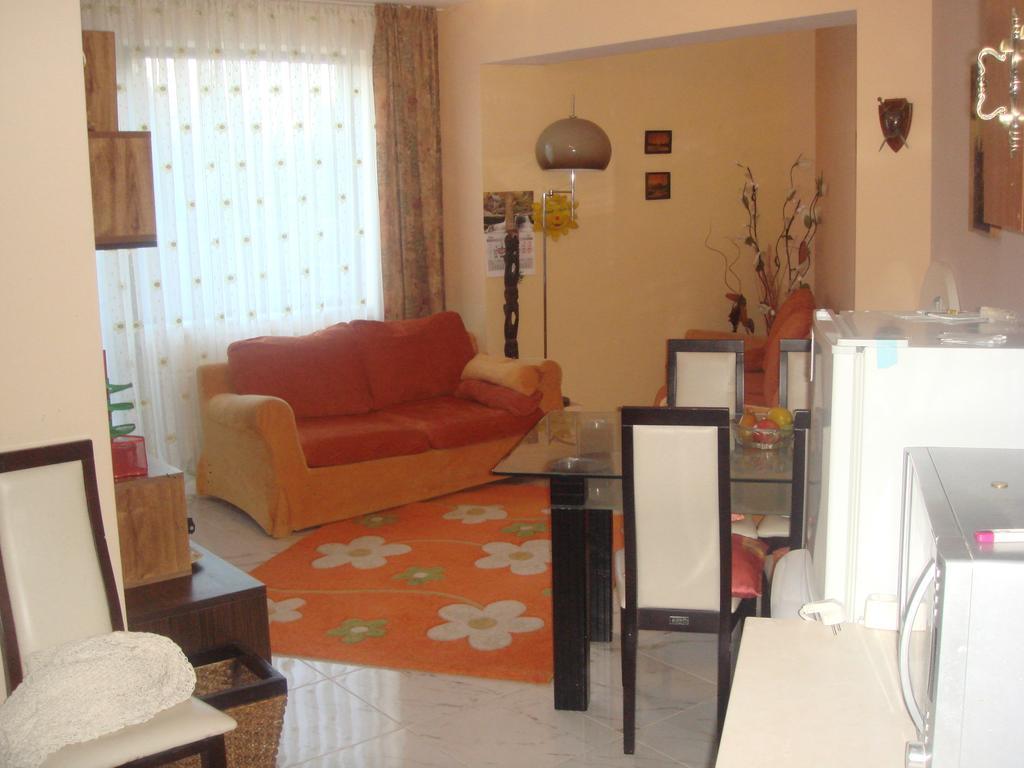 Apartments Vicente Златни пясъци Стая снимка